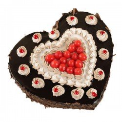 Blackforest Love Cake